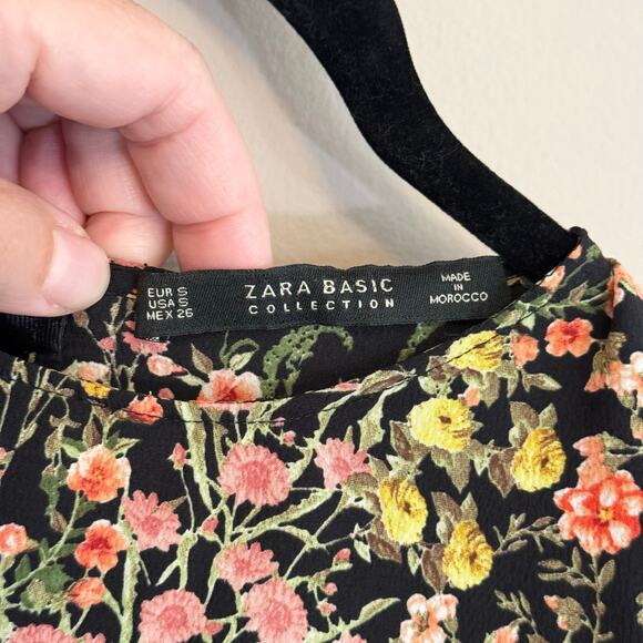 Zara Basic Romper Womens Small Black Floral Short Jumpsuit Long Sleeve Boho Chic - Picture 10 of 11